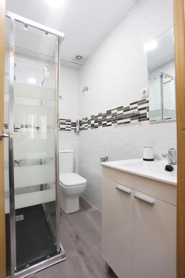 Apartamento En Calle Mendoza - Zona Huelin & 300 Mts De La Playa Apartment Malaga Exterior photo